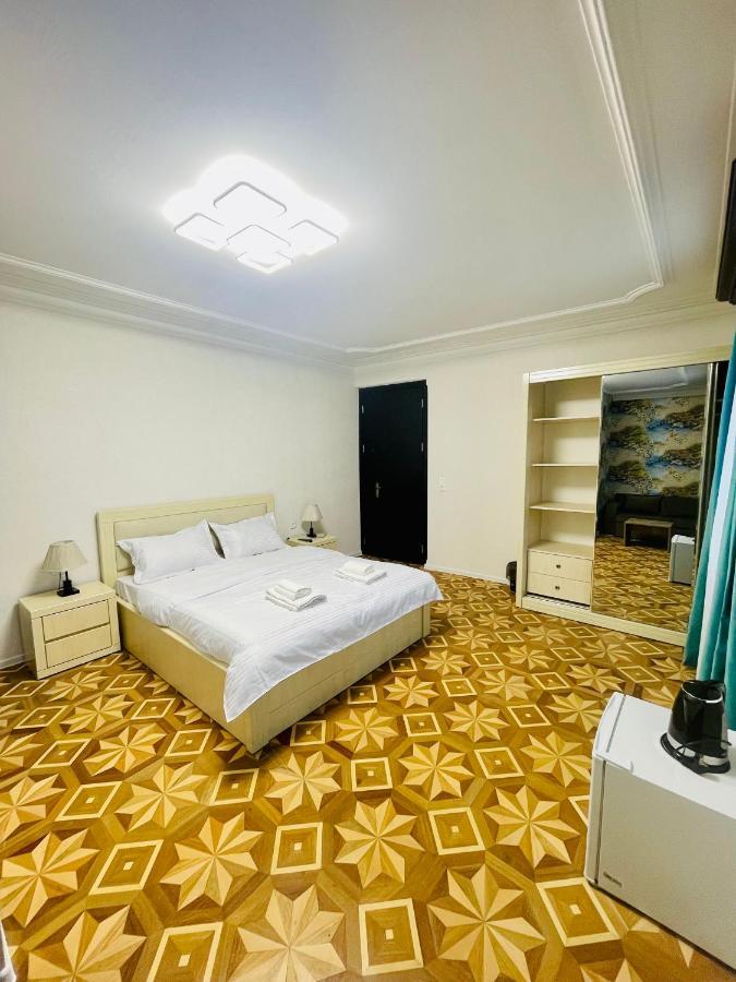 Quality Inn Tbilisi Exteriör bild